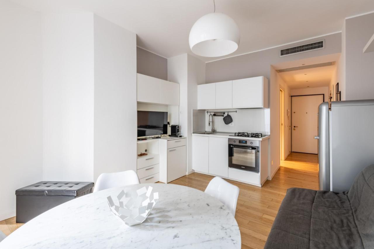 Easylife - Sofisticato Monolocale Con Terrazzino Nel Cuore Di Porta Venezia Milano Eksteriør bilde